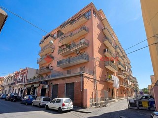 Trilocale in Affitto a Catania, 600&euro;, 90 m²