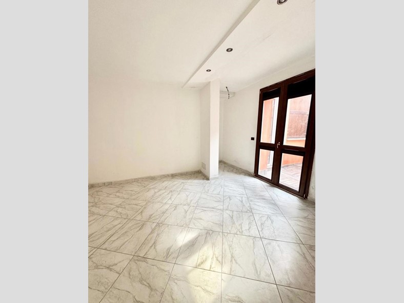 Quadrilocale in Vendita a Rivoli, 209'000&euro;, 110 m²