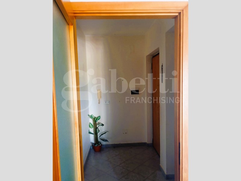 Quadrilocale in Vendita a Messina, 92'000&euro;, 100 m²