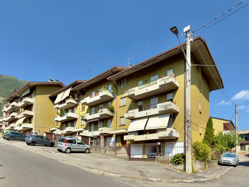 Quadrilocale in Vendita a Lumezzane, 115'000&euro;, 137 m², con Box