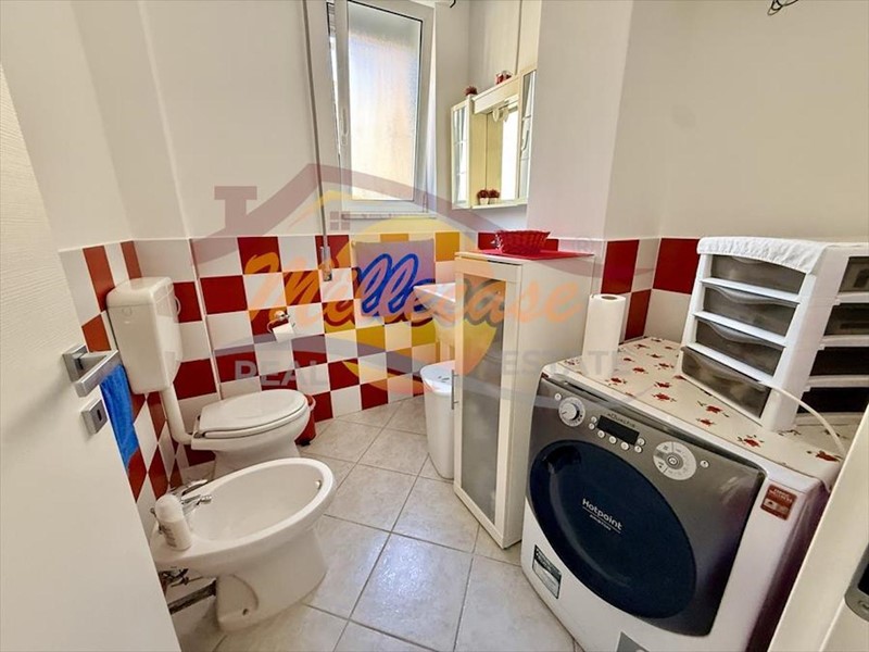 Quadrilocale in Vendita a Siracusa, zona Tisia - Tica - Zecchino, 130'000&euro;, 110 m²