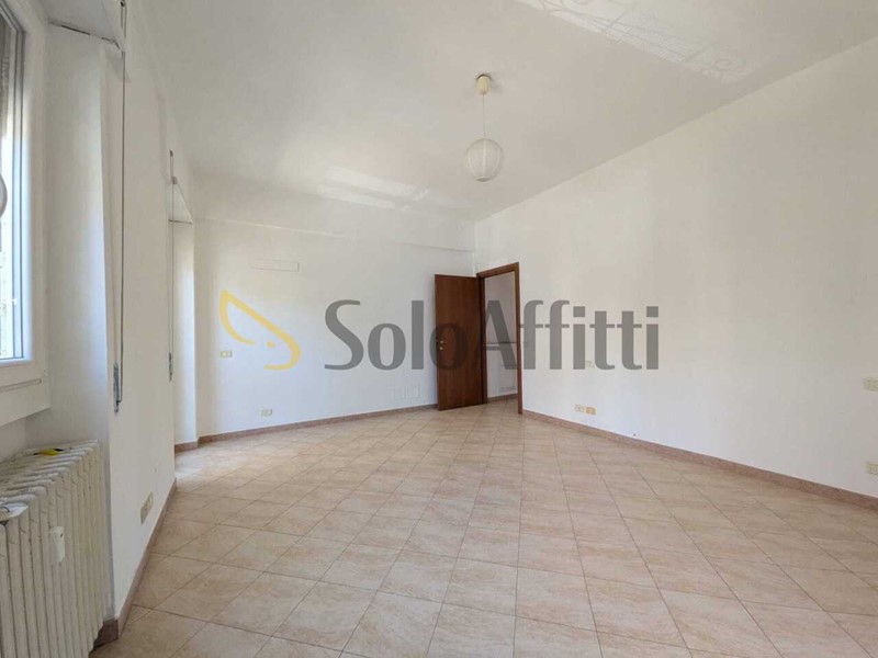 Quadrilocale in Affitto a Frascati, 1'500&euro;, 130 m²