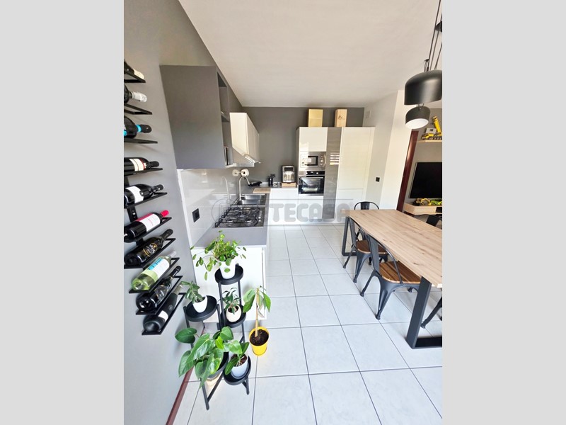 Appartamento in Vendita a Arzignano, 210'000&euro;, 98 m², arredato, con Box
