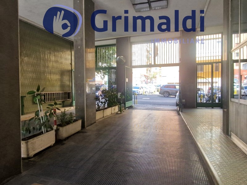 Bilocale in Affitto a Napoli, 1'100&euro;, 60 m²