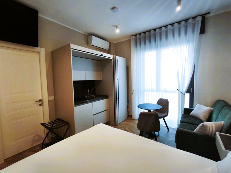 Monolocale in Affitto a Milano, 1'000&euro;, 28 m², arredato