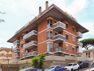 Appartamento in Vendita a Grottaferrata, 295'000&euro;, 110 m²