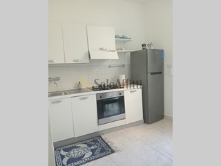 Trilocale in Affitto a Falconara Marittima, zona Centro, 450&euro;, 61 m²