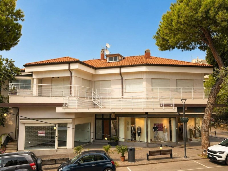 Appartamento in Vendita a Cattolica, 470'000&euro;, 280 m²