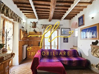 Quadrilocale in Vendita a Santa Luce, zona Pastina, 179'000&euro;, 110 m²