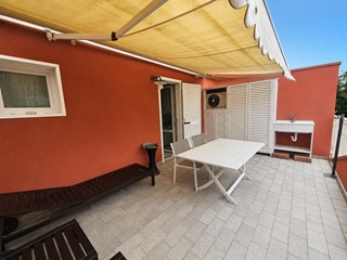 Bilocale in Vendita a Pisa, zona Marina di Pisa, 220'000&euro;, 40 m², arredato