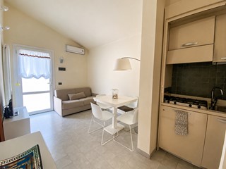 Bilocale in Vendita a Pisa, zona Marina di Pisa, 220'000&euro;, 40 m², arredato