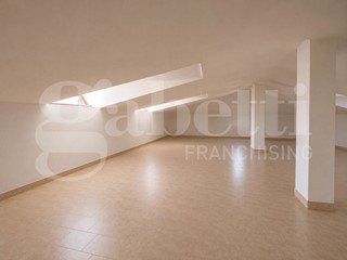 Attico in Vendita a Piedimonte Matese, 40'000&euro;, 90 m²