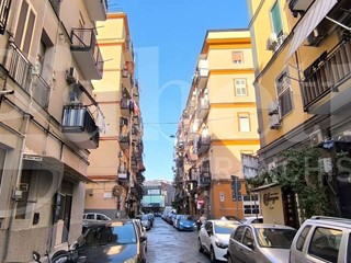 Bilocale in Affitto a Napoli, 600&euro;, 35 m²