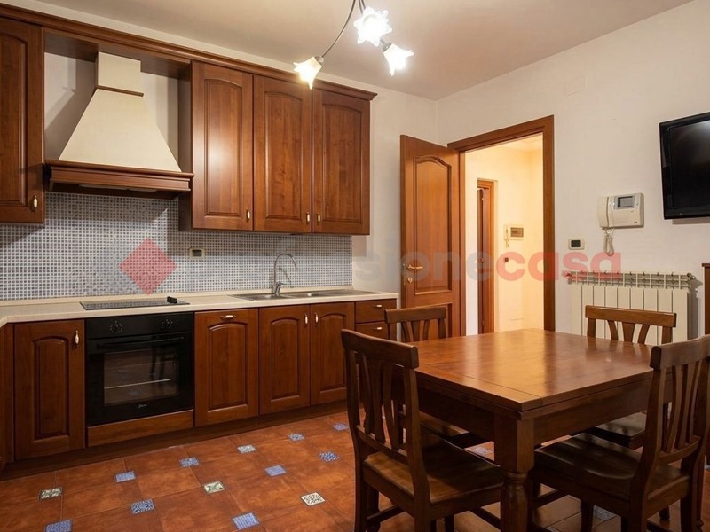 Quadrilocale in Affitto a Manduria, 600&euro;, 120 m²