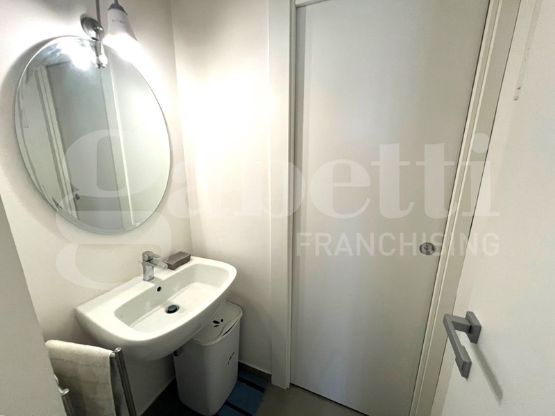 Trilocale in Vendita a Arzano, 240'000&euro;, 93 m², con Box