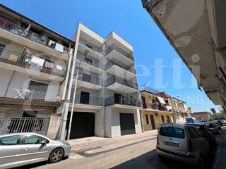 Quadrilocale in Vendita a Frattamaggiore, 380'000&euro;, 110 m², con Box