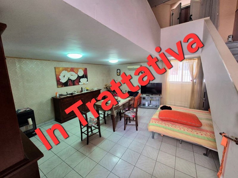 Bilocale in Vendita a Caivano, 29'000&euro;, 65 m², arredato