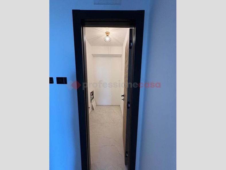 Trilocale in Affitto a Bari, 2'200&euro;, 115 m², arredato