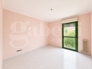 Trilocale in Vendita a Alpignano, 99'000&euro;, 71 m²