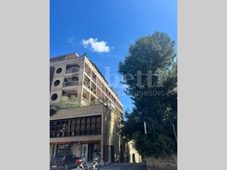 Bilocale in Vendita a Bari, 255'000&euro;, 80 m²