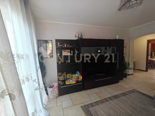 Appartamento in Vendita a Villa Carcina, 139'000&euro;, 88 m², arredato