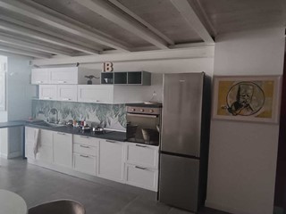 Bilocale in Affitto a Ancona, zona QUARTIERE ADRIATICO, 800&euro;, 95 m²