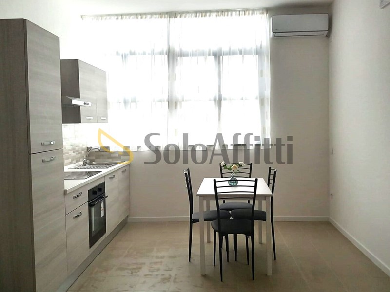 Monolocale in Affitto a Ostra Vetere, zona Centro, 370&euro;, 40 m², arredato
