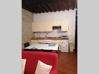 Bilocale in Affitto a Parma, zona Parma Centro, 50 m², arredato