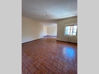 Appartamento in Affitto a Siracusa, 700&euro;, 160 m²
