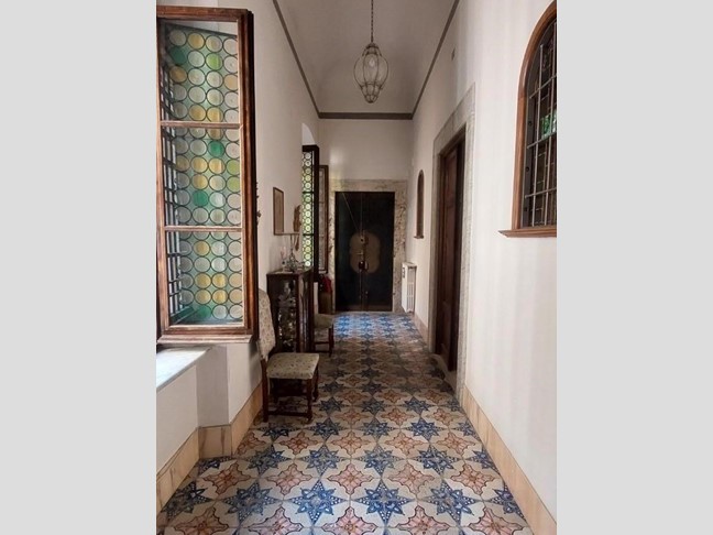 Appartamento in Vendita a Carrara, 400'000&euro;, 380 m²