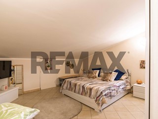Attico in Vendita a Mascalucia, 85'000&euro;, 92 m²