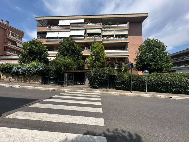 Trilocale in Vendita a Roma, 470'000&euro;, 60 m²