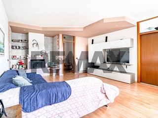 Trilocale in Vendita a Paderno Dugnano, 227'000&euro;, 100 m²