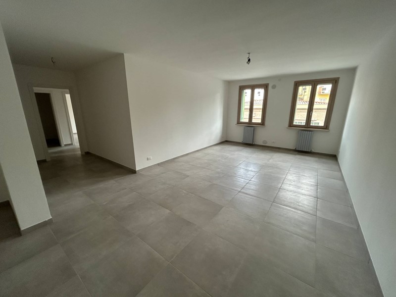Trilocale in Vendita a Poggio Rusco, 115'000&euro;, 81 m²