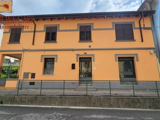 Trilocale in Vendita a Monfalcone, 83'000&euro;, 74 m²