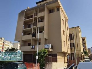 Quadrilocale in Affitto a Palermo, 650&euro;, 130 m²