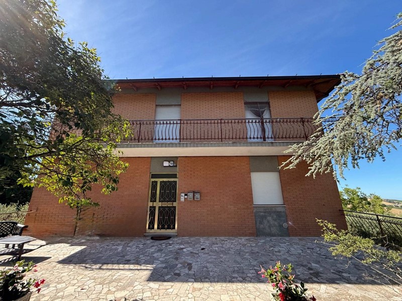 Appartamento in Vendita a Fermo, 185'000&euro;, 142 m²