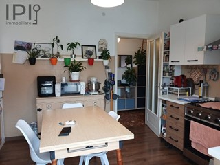 Appartamento in Vendita a Cairo Montenotte, 95'000&euro;, 140 m²