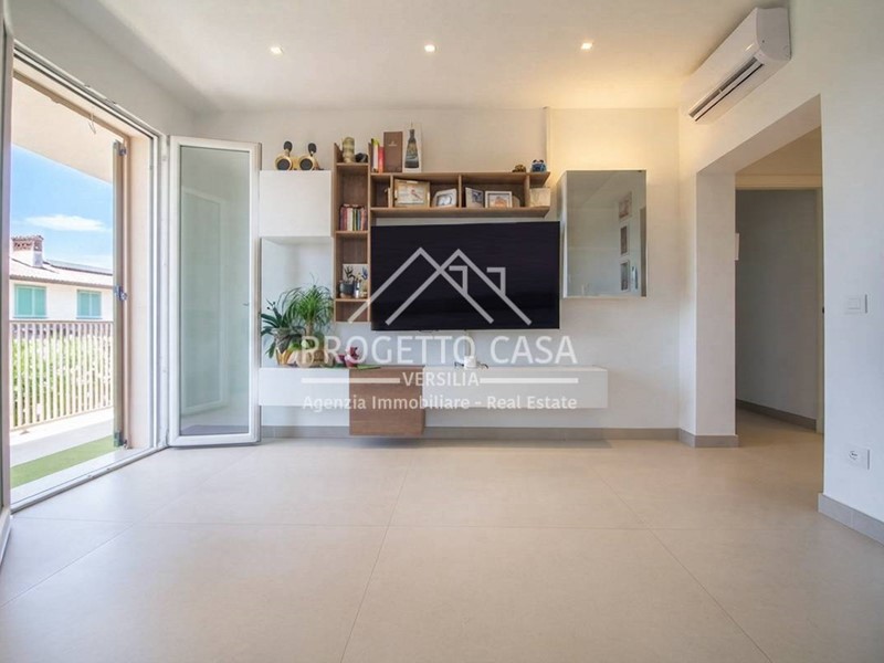 Appartamento in Vendita a Camaiore, 480'000&euro;, 155 m²