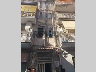 Appartamento in Vendita a Gela, 100'000&euro;, 150 m²