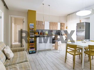 Quadrilocale in Vendita a Catania, 170'000&euro;, 120 m²