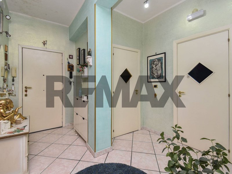 Appartamento in Vendita a Catania, 50'000&euro;, 75 m²