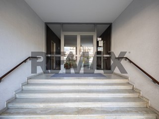 Appartamento in Vendita a Giarre, 69'000&euro;, 143 m²
