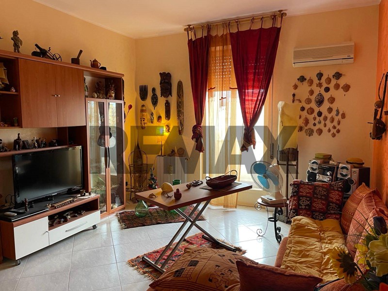 Trilocale in Vendita a Siracusa, 48'000&euro;, 95 m²