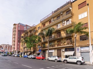 Trilocale in Vendita a Catania, 170'000&euro;, 96 m²