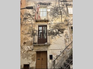 Quadrilocale in Vendita a Sciacca, 32'000&euro;, 101 m²