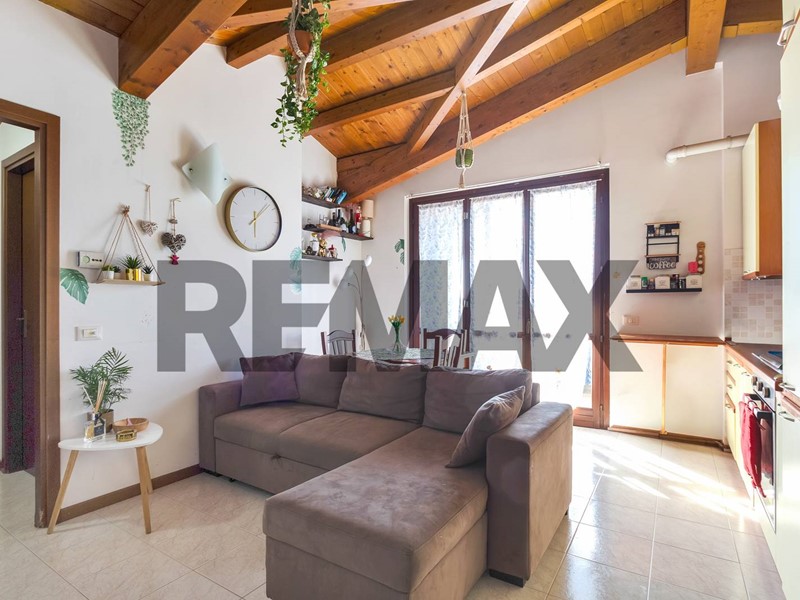 Bilocale in Vendita a Carpiano, 129'000&euro;, 53 m²