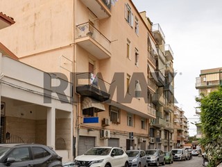 Trilocale in Vendita a Siracusa, 73'000&euro;, 101 m²