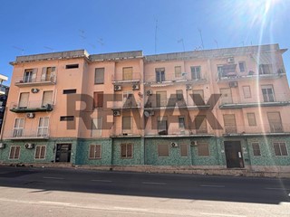 Quadrilocale in Vendita a Siracusa, 88'000&euro;, 84 m²