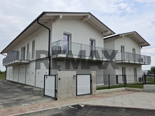 Quadrilocale in Vendita a Costabissara, 335'000&euro;, 126 m²